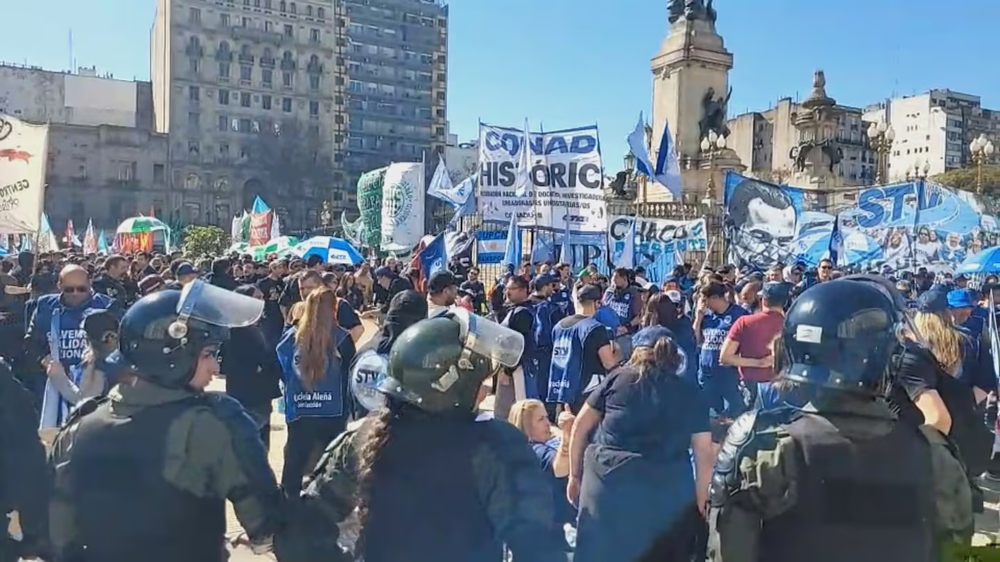 Aplicaron el protocolo antipiquetes ante incidentes en el Congreso