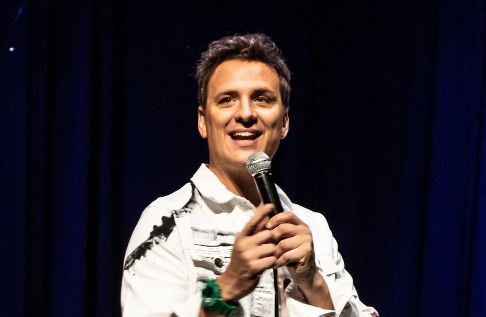El humorista llega este viernes a Mendoza con su show Sí pero no
