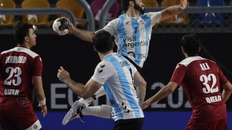 Los Gladiadores perdieron ante Qatar y necesitan que Croacia y Dinamarca empaten.
