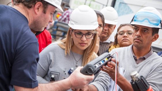 La Fundación YPF invita a quienes quieran capacitarse inscribirse antes del 19 de abril en los cursos de formación técnico profesional.