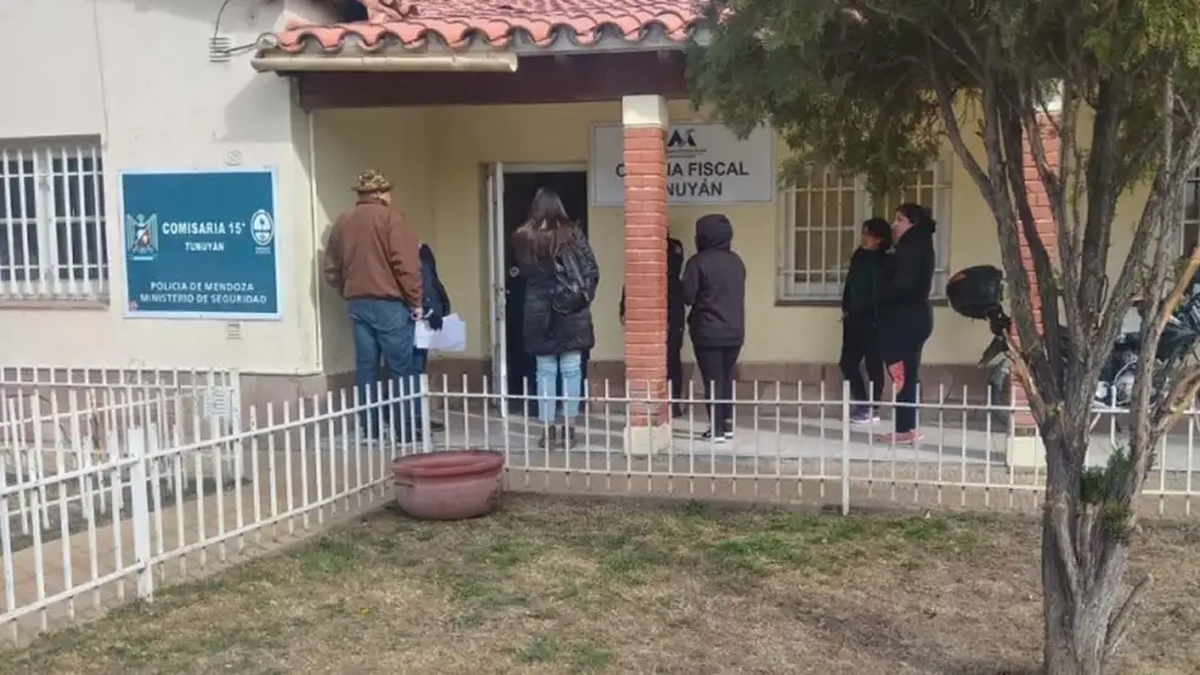 Tiene 37 años, es abuela y está acusada de intentar vender a su nieto de 3 años en Salta: comienza el juicio