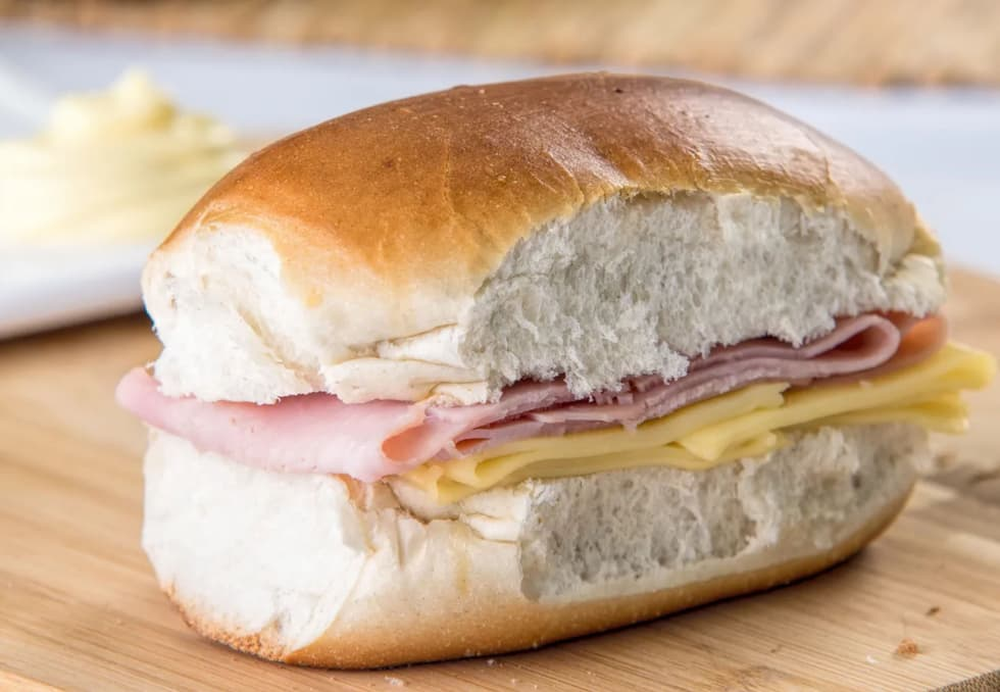 Este pan de pebete le dará a tus comidas un toque especial. Este pan de pebete le dará a tus comidas un toque especial.