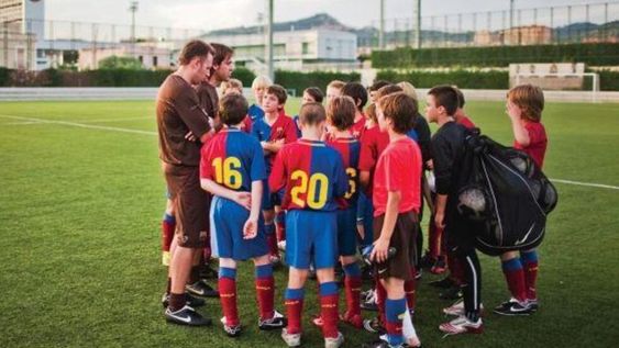 El Barcelona no podrá fichar a jugadores menores de edad por un año