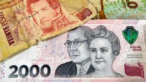 Billete de 2000 Pesos ArgentinosFoto: Orlando Pelichotti
