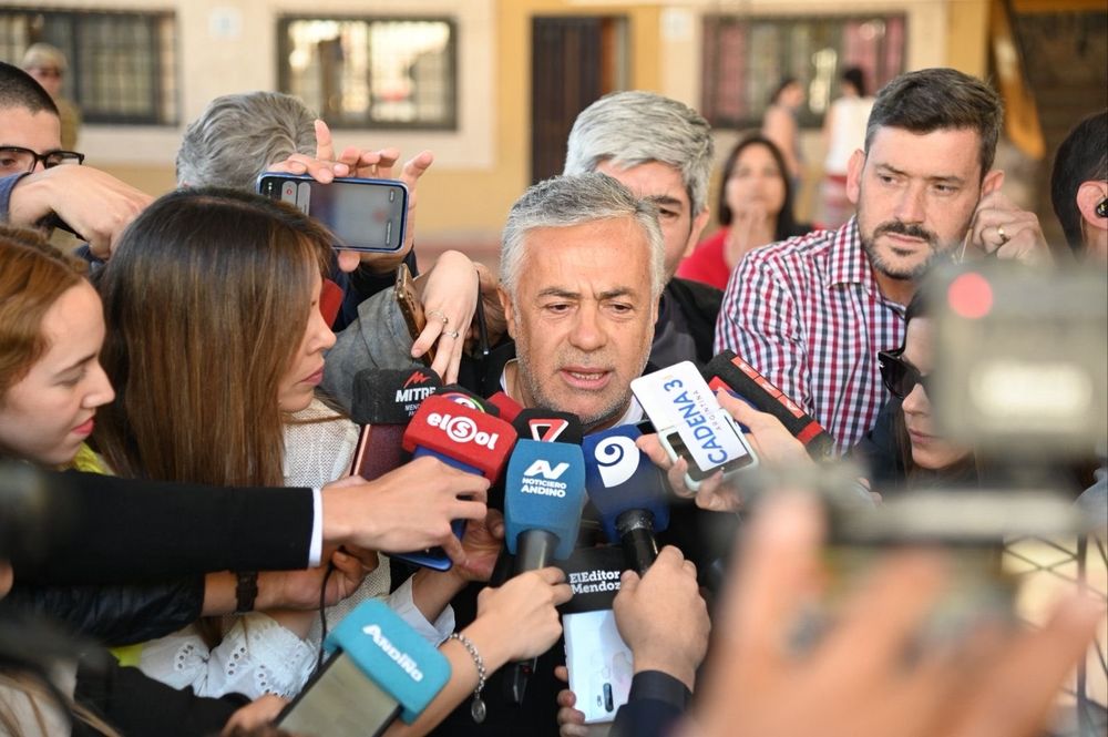 Alfredo Cornejo vota en las elecciones legislativas 2025 Alfredo Cornejo vota en las elecciones legislativas 2025