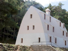 Descubrimiento arquitectónico: el chalet desconocido de Antoni Gaudí. Descubrimiento arquitectónico: el chalet desconocido de Antoni Gaudí.