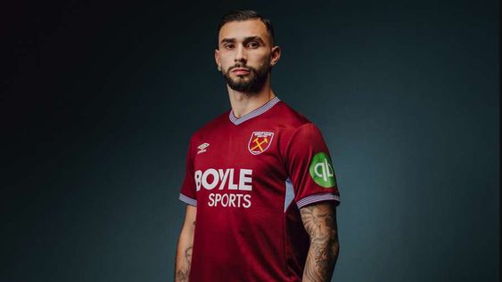 Taty Castellanos, el mendocino que jugará en la Premier League.