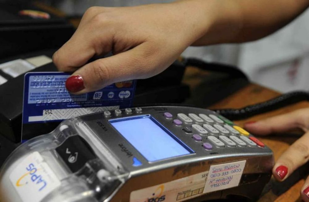 Durante el año que se fue la mayor cantidad de denuncias de usuarios refirieron a servicios -sobre todo tarifas-, problemas por el cobro de deudas de las tarjetas, estafas virtuales, alquileres y prepagas.