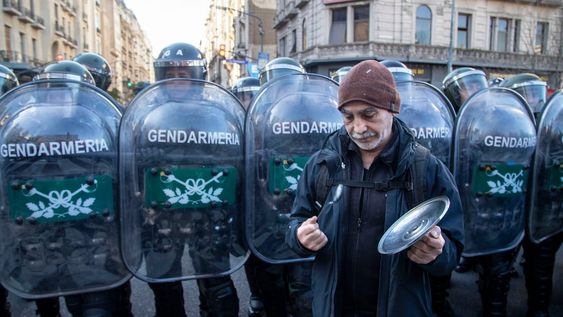 Incidentes en el Congreso. Noticias Argentinas