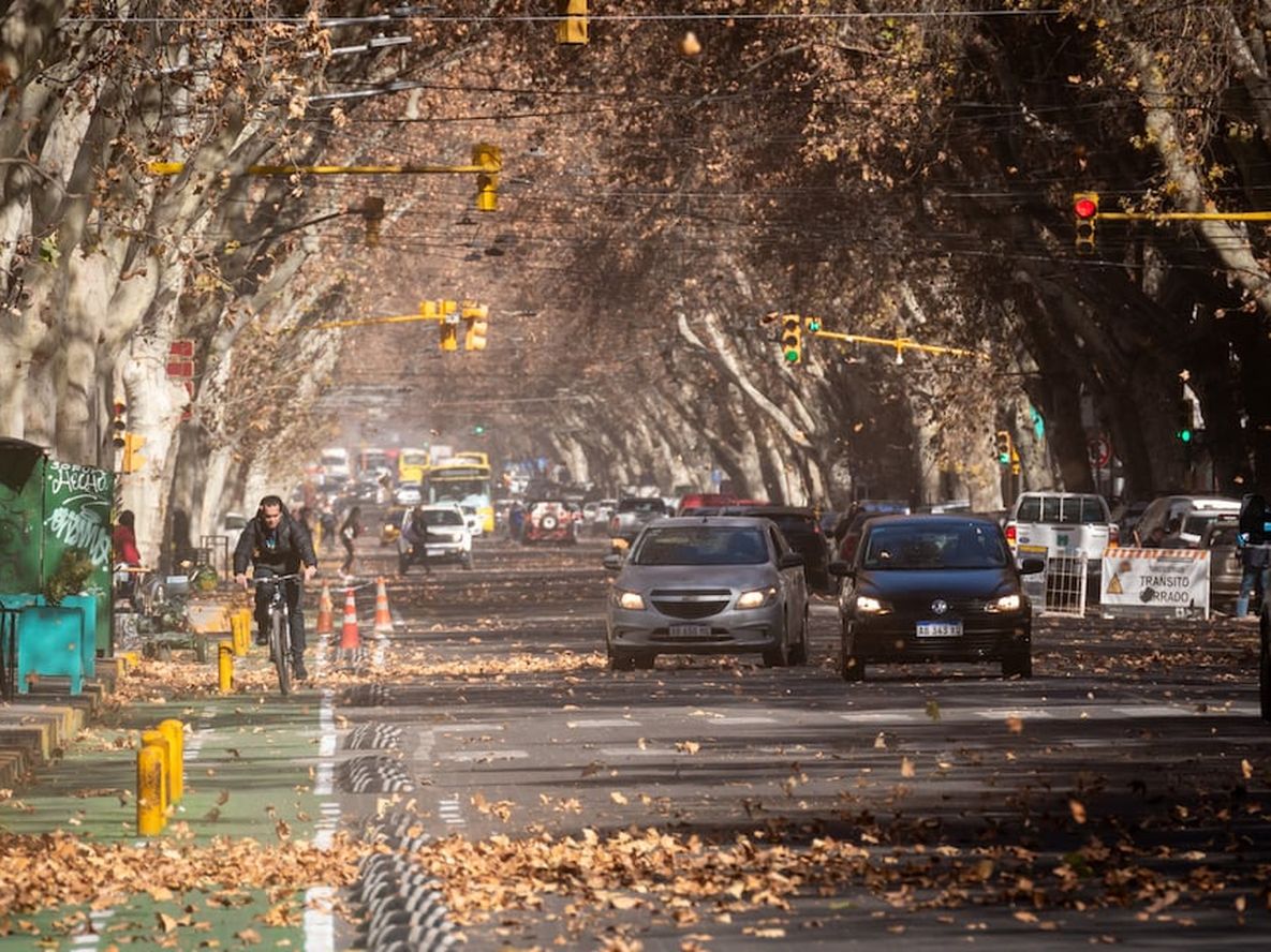 Rige alerta amarilla y naranja por viento Zonda para este fin de semana en Mendoza. Foto: Ignacio Blanco / Los Andes