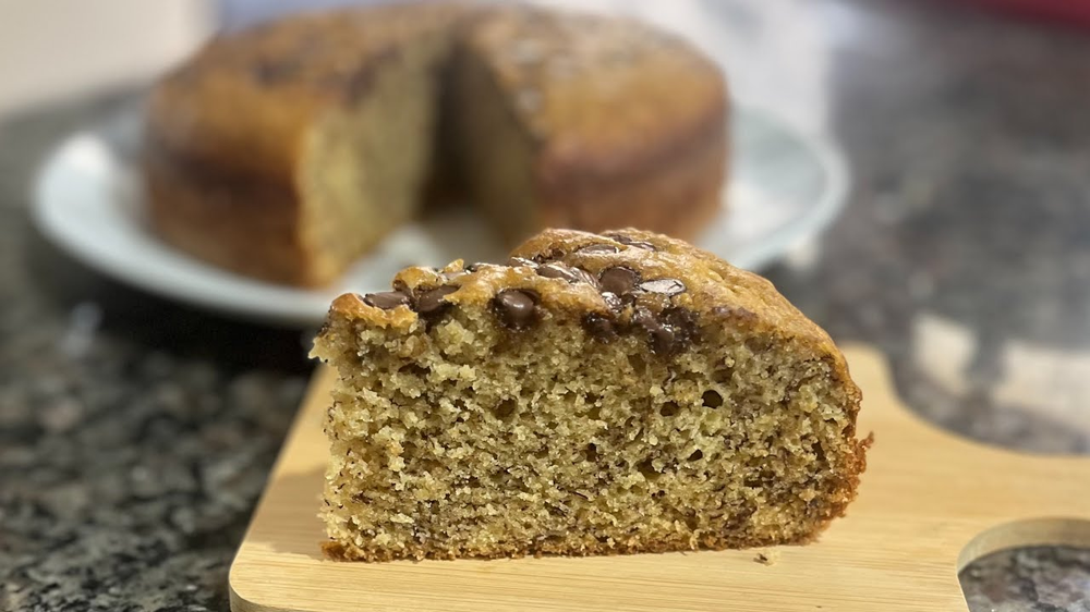 Torta de banana vegana con 3 ingredientes: una opción fácil, rica y saludable