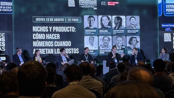 Los desarrolladores destacaron la importancia de planificar cada proyecto y revisar los procesos para mejorar la eficiencia.