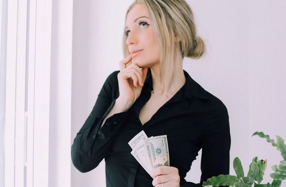 Horóscopo: los signos afortunados en el dinero pero desdichados en el amor