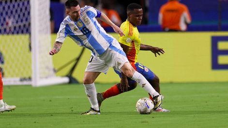 Cuánto sale en Chile, la camiseta de la Selección Argentina.