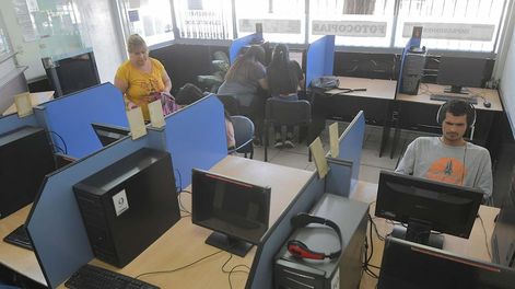 Cómo sebreviven y trabajan los Ciber en Mendoza enfrentando la era de la tecnológia avanzadaFoto: José Gutierrez / Los Andes