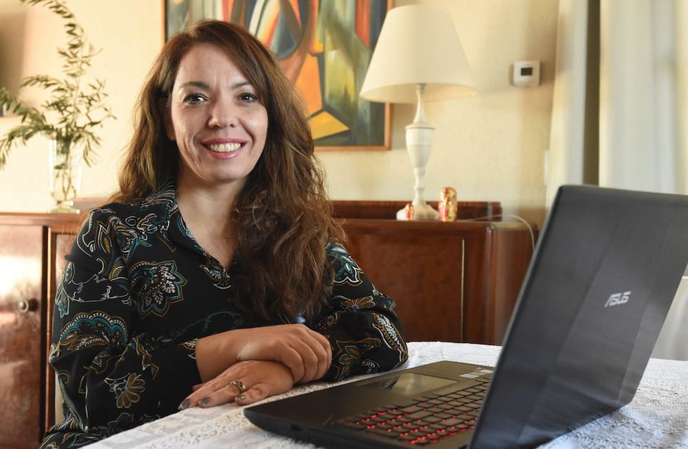 La doctora en Ingeniería, María Gabriela Lenzano, coordina el proyecto relacionado a la elaboración de mapas inteligentes. Foto: Mariana Villa / Los Andes