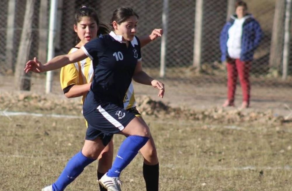 Fútbol femenino: victoria del líder Las Pumas y regreso de Gime Blanco con gol