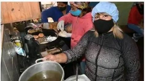 El comedor Huellitas de Amor, de Pedro Molina, Guaymallén, cerró sus puertas por falta de insumos. Las mamás esperan conseguir donaciones para reabrirlo.