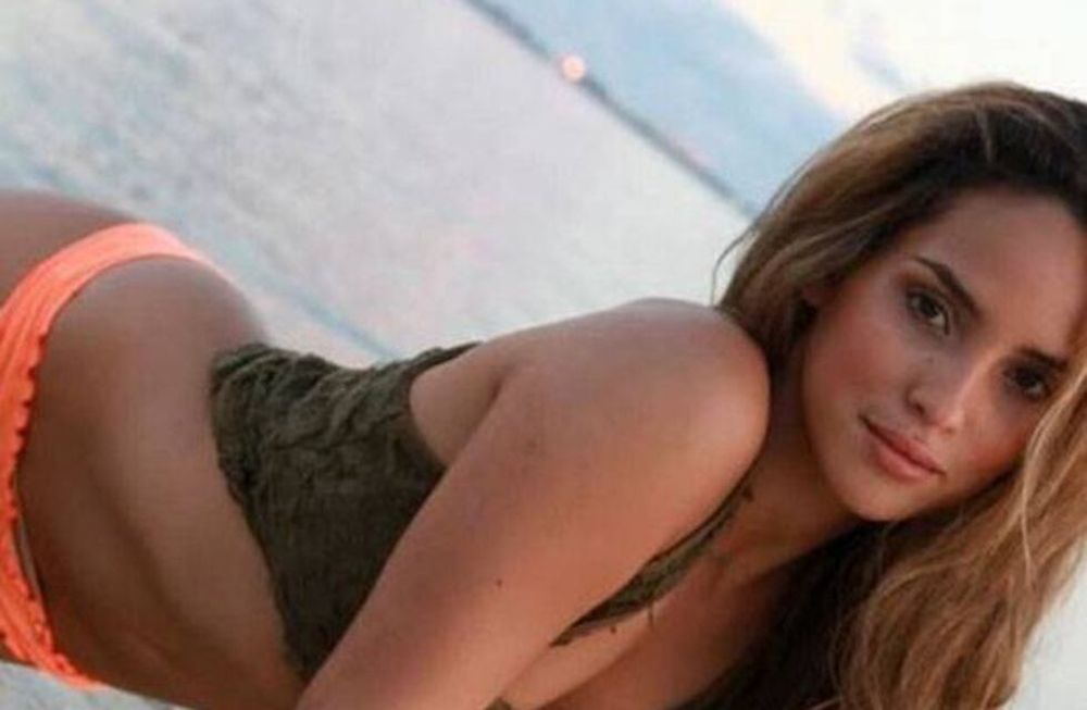 Todos hablan de Adri Arjona, la sensual hija de Ricardo Arjona