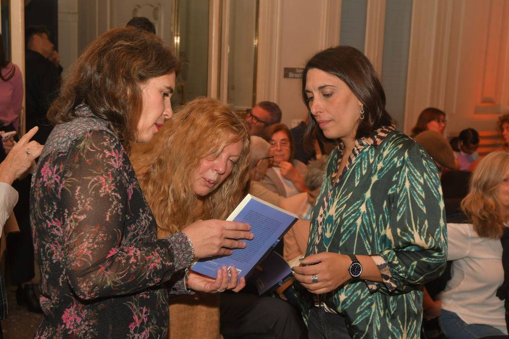 La historiadora Beatriz Bragoni presentó su nuevo libro en el edificio de Diario Los Andes