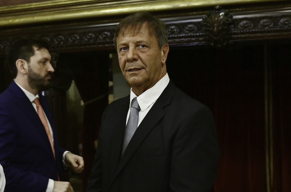 El diputado del MID Oscar Zago fue electo hoy presidente de la Comisión Bicameral Permanente de Trámite Legislativo, en reemplazo del senador libertario Juan Carlos Pagotto.