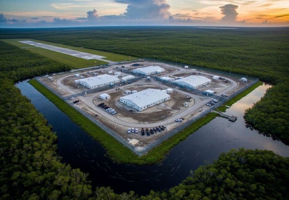 El centro de detención Alligator Alcatraz en Florida, Estados Unidos.