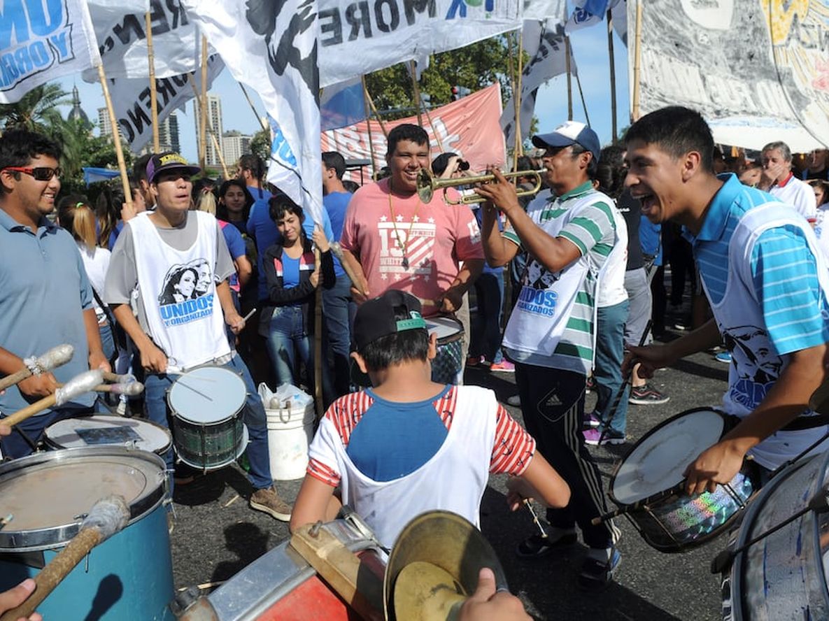 A la caza de peronistas - Por Carlos Salvador La Rosa