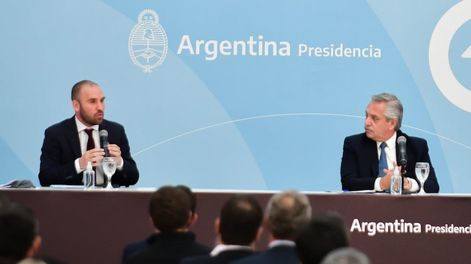 El ministro de Economía Martín Guzman junto al presidente Alberto Fernández.