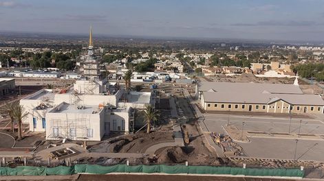 Los Andes | 24 de mayo de 2023 Construcción Iglesia ChallaoEn la entrada al barrio Raíz están construyendo la iglesia de la religión Mormón, que será una de las más grandes de Latinoamérica.   Foto: Marcelo Rolland / Los Andes