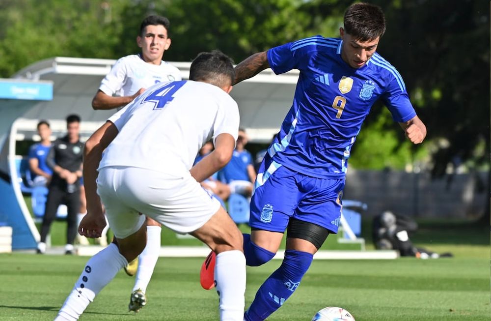 La Sub 20 albiceleste le ganó a Uzbekistán. /Foto: @Argentina - X