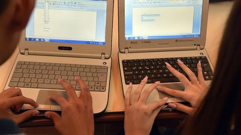 Aprender Conectados, otra forma de acercar al alumno a la tecnología - Por Mónica Pérez