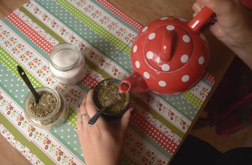 Tomamos mate por costumbre, es nacional. En toda Argentina se toma mate varias veces por día, y no es lo mismo el día que falta. / Foto: Marcelo Rolland
