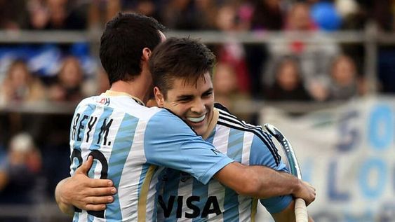Los Leones golearon y serán olímpicos
