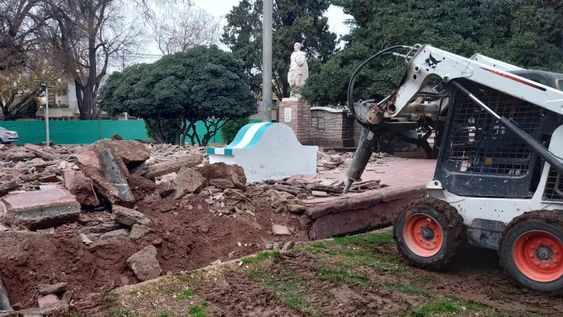 La Ciudad pone en valor la plaza Belgrano del barrio Bombal