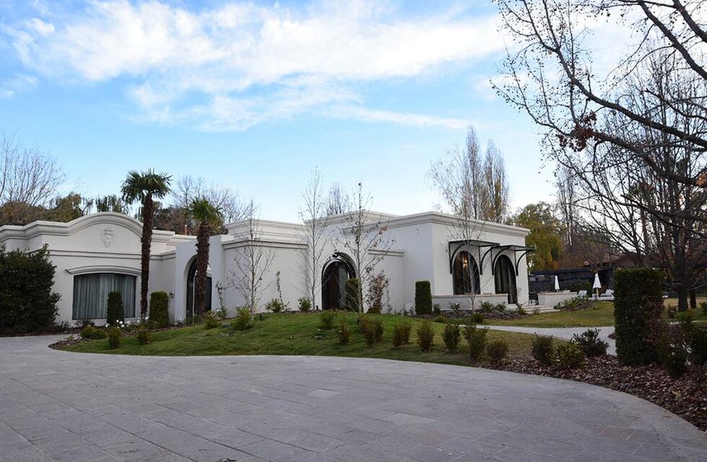 UNIQUE STAYS, Winemakers House & Spa Suites.