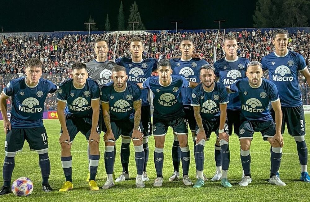 Independiente Rivadavia necesita volver a ganar para no perder terreno. / archivo