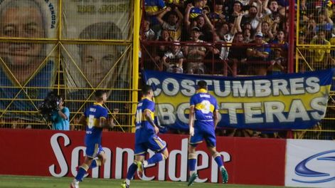 Los jugadores de Boca celebran los goles ante Olimpo por Copa Argentina. (Prensa Copa Argentina).