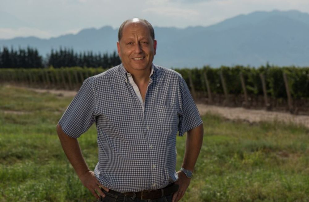 Para González, titular de la Academia Argentina de la Vid y el Vino, caracterizar el Bonarda significó un viaje de descrubrimiento, una aventura que lo llevó por un recorrido de lugares y tiempo.