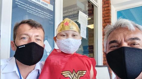 Nicole pudo volver a su casa en Catamarca después de vencer al cáncer. Gentileza