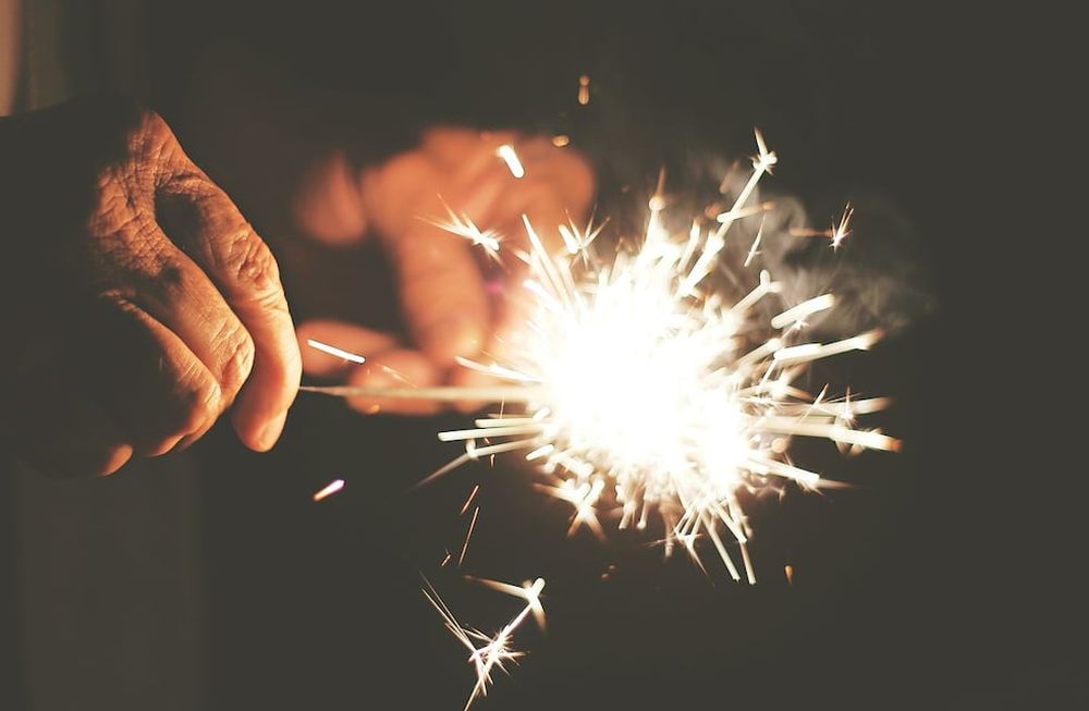 Fiestas, pirotecnia y salud ocular, a pesar del coronavirus