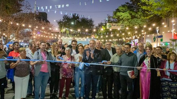 Stevanato inauguró las obras de renovación del casco histórico de Maipú
