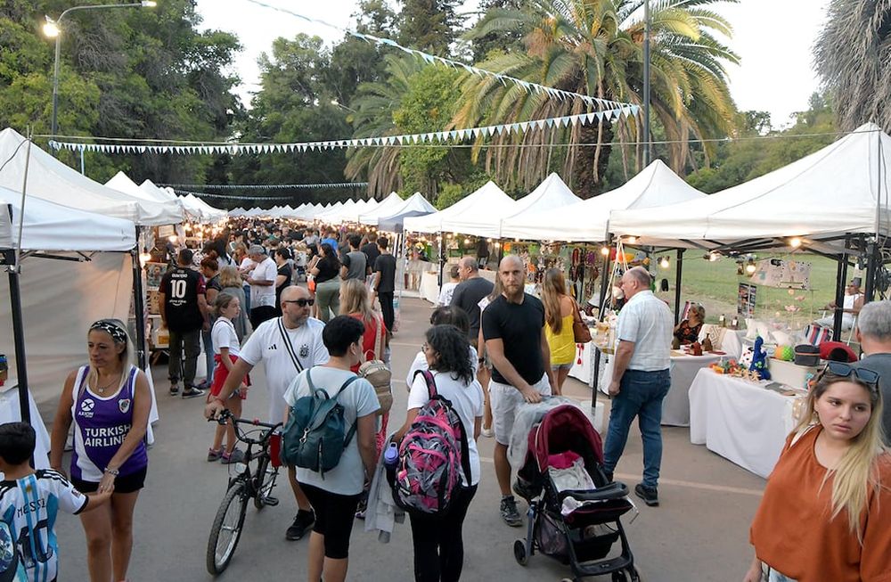 Se espera que la temperatura baje a lo largo de la semana. Foto Orlando Pelichotti