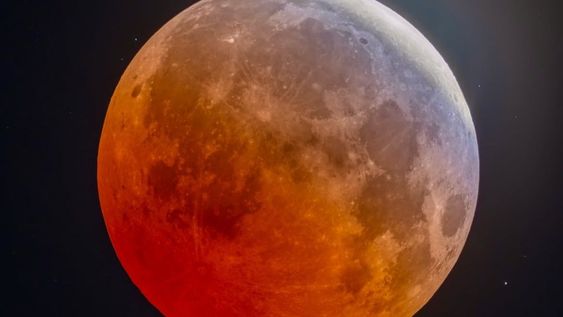 Eclipse lunar parcial: así se vio la Luna de sangre en Argentina y otros países.