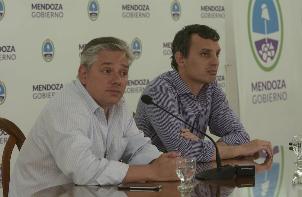 Suárez confirmó el fin de una polémica concesión petrolera