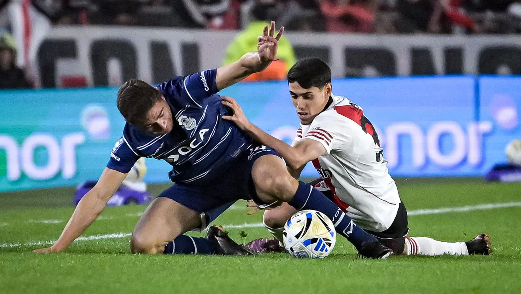 El Millo vence al Lobo en el Monumental y se está metiendo en semifinales.&nbsp;