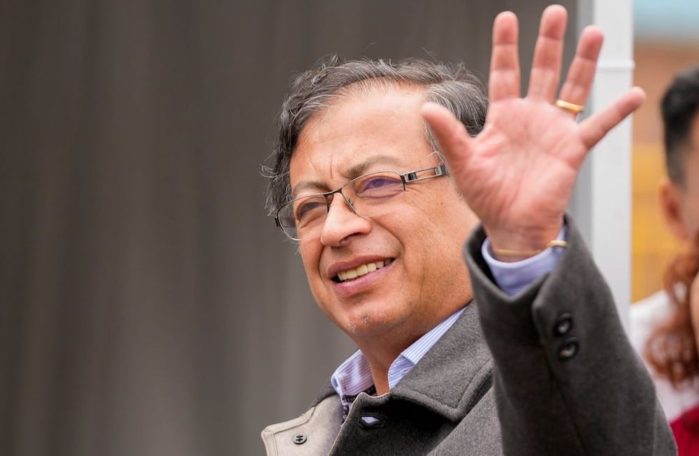 Gustavo Petro. El izquierdista y exguerrillero de la coalición Pacto Histórico es el nuevo presidente de Colombia. (Foto AP/Fernando Vergara)