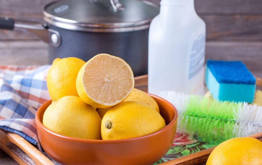 Conocer los objetos que no deben exponerse a este ingrediente es clave para prolongar su vida útil.