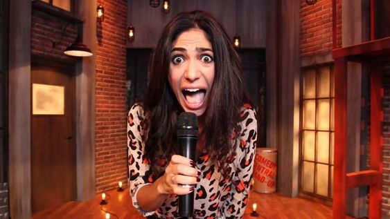 La standupera Connie Ballarini actuará para los mendocinos vía streaming