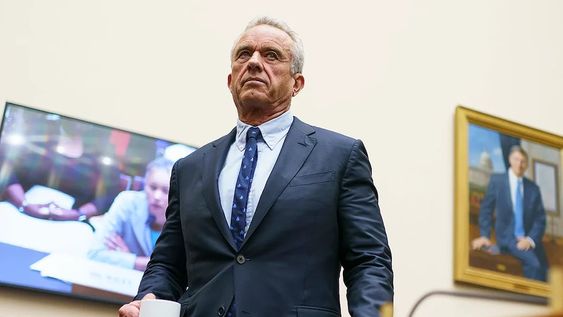 Robert F. Kennedy Jr., abogado, ambientalista y sobrino del expresidente John F. Kennedy es candidato presidencial por el partido demócrata.