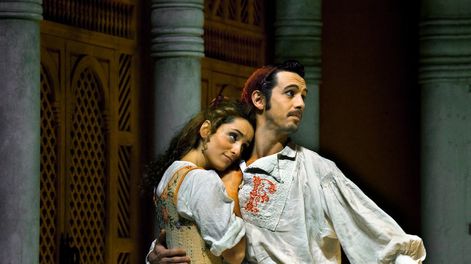 Un fígaro y una celestina - Por María del  Rosario Ramallo